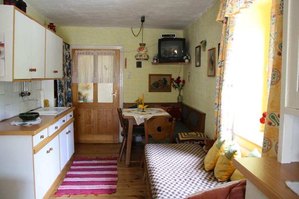 Weinbau-Gaestezimmer Martin Und Eva Maria Jamek Weissenkirchen in der Wachau Εξωτερικό φωτογραφία